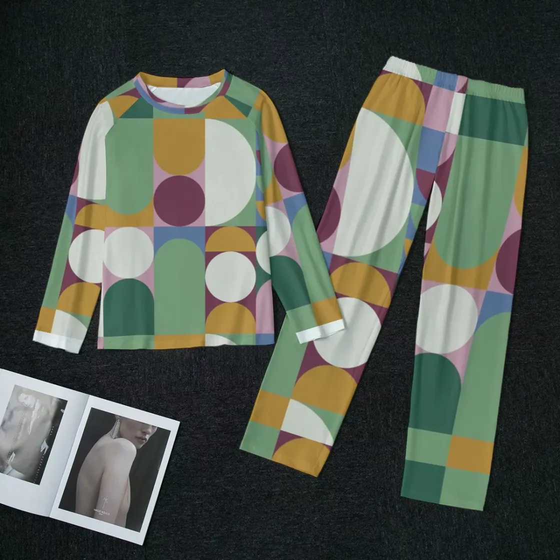 All-Over Print Women's Raglan Sleeve Pajamas With Wide Ankles